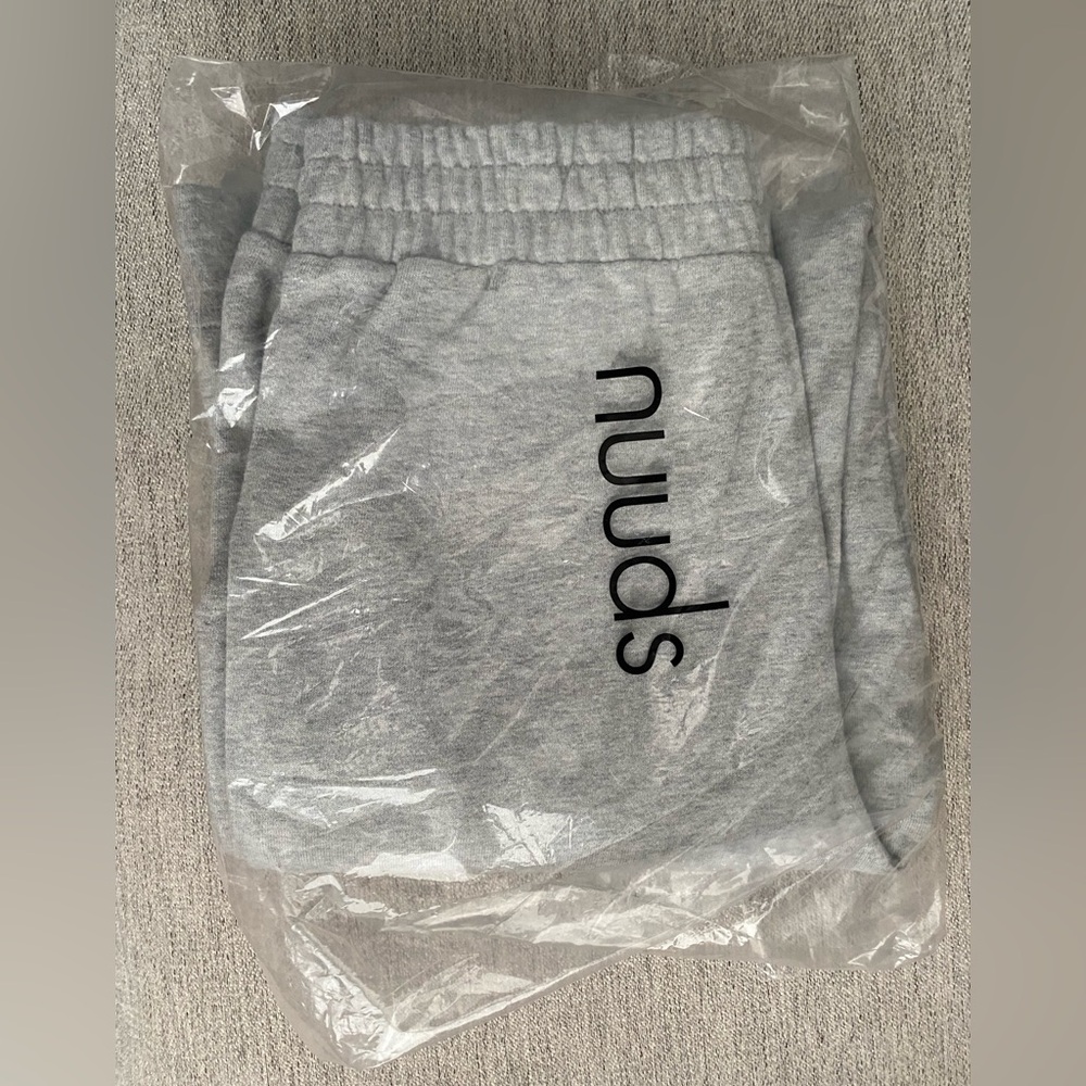 Nuuds Wide Leg Sweatpants